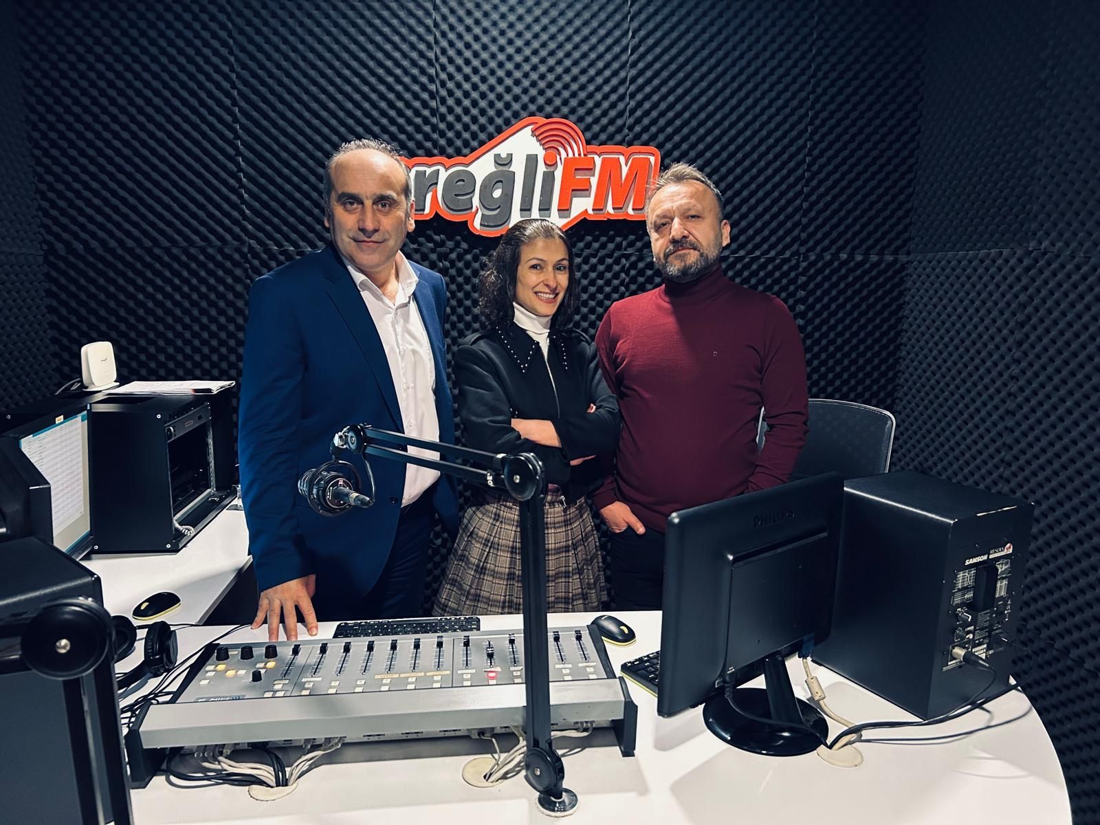 Ereğli FM Yayın Müdürü Arzu Tekin, “Arzu’yla Devri Alem” programıyla